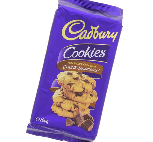 Cadbury Cookies Milk&amp;Dark Chocolate 200g
