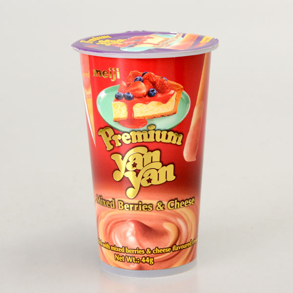 Meiji Yan Yan Mixed Berries &amp; Cheese Biscuit (x8) 44g